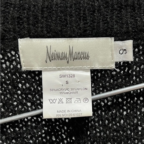 Neiman Marcus Women Sz S Black Acry Mohair Cable Knit High Low Sweater Oversized - Picture 3 of 5